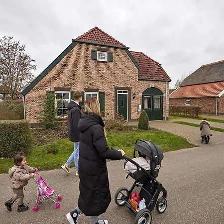 Villa In Limburg Near Maasplassen