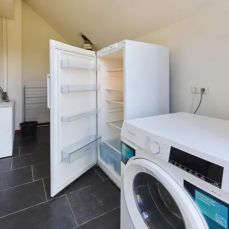 Villa In Limburg Near Maasplassen *