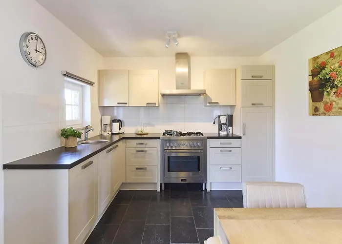 Villa In Limburg Near Maasplassen *