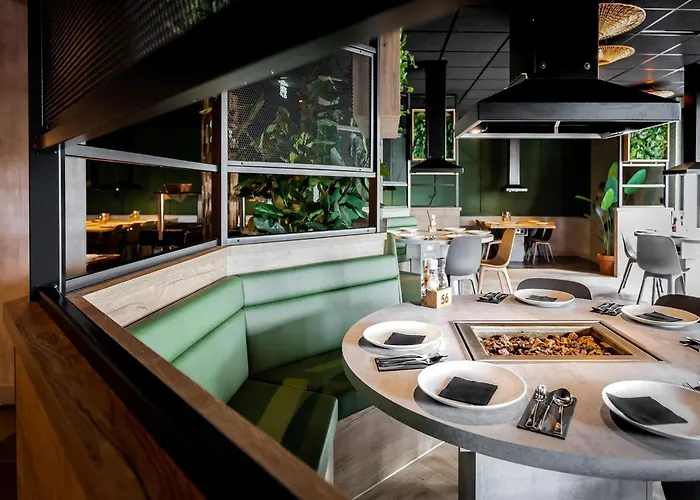 In Limburg Near Maasplassen Villa Roggel